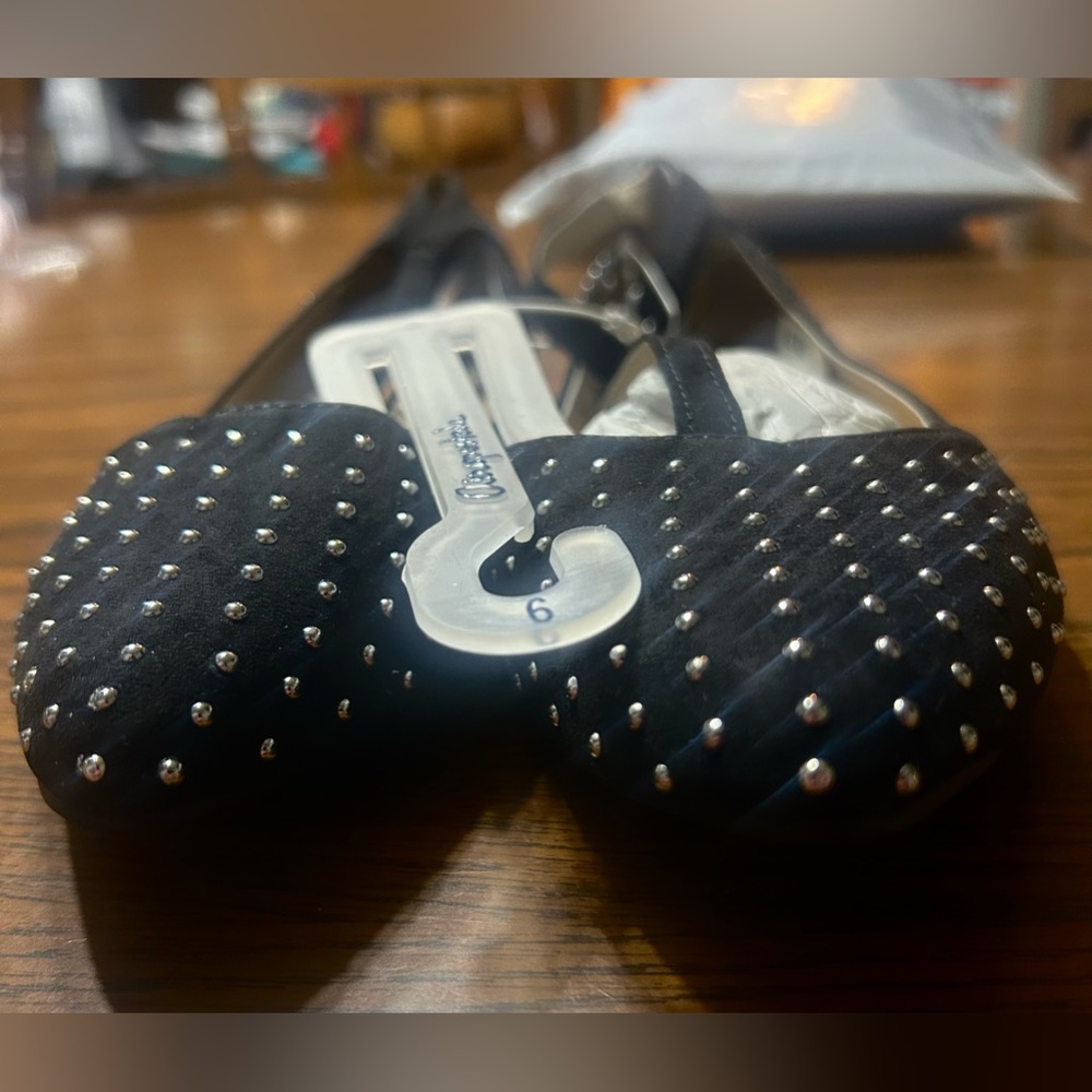 Flats (Women’s)